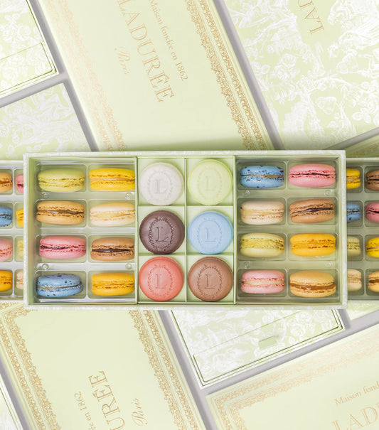 LADURÉE Drawer box of 32 macarons and 18 Eugénie