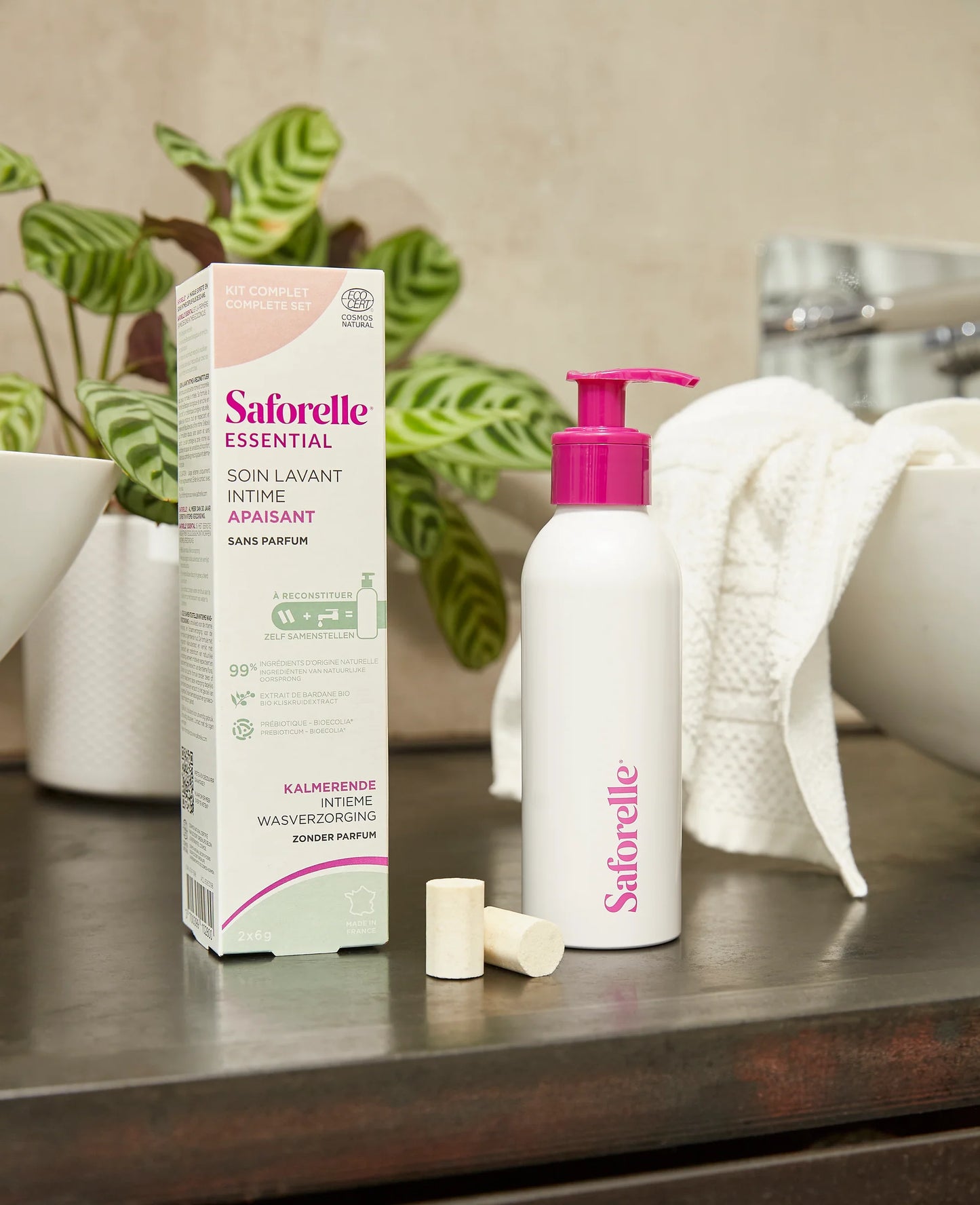 SAFORELLE Soin Lavant Intime Apaisant - Kit de Démarrage ESSENTIAL