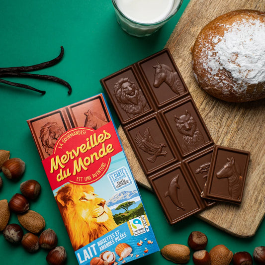 MERVEILLES DU MONDE Milk Chocolate with Hazelnuts and Almonds 100g